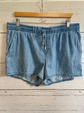 Old Navy Lightweight Chambray Cotton Drawstring Waist Shorts, size L